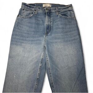 Abercrombie & Fitch 90’s Straight Ultra High Rise Jeans
